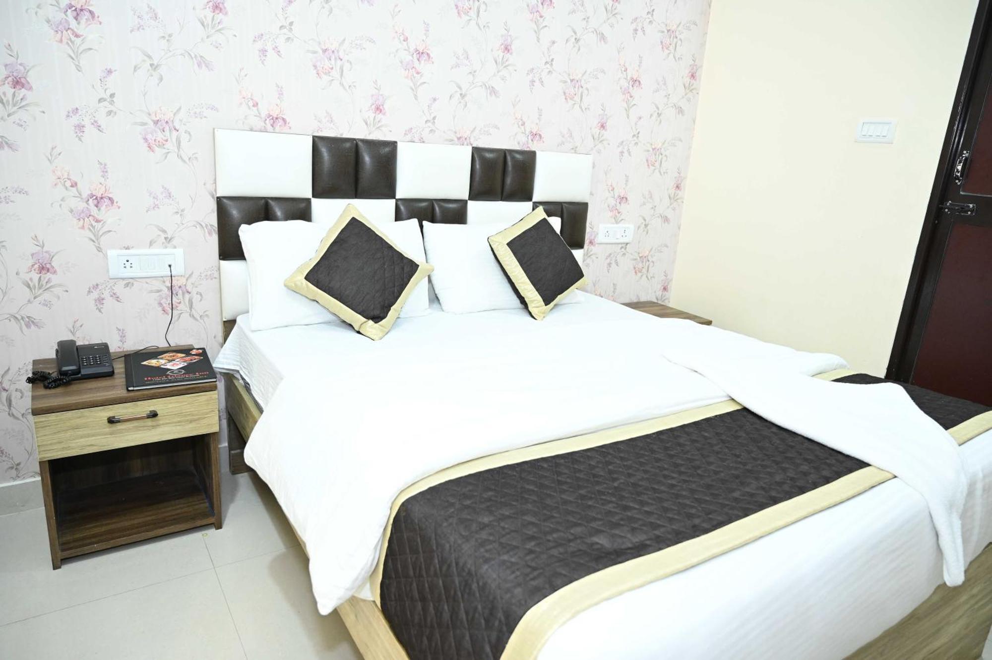 Super Hotel O Glance Inn Patna  Dış mekan fotoğraf